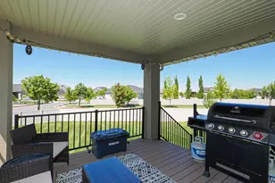 879 W Saddlebrook Dr, Kaysville, UT 84037 - Photo 10