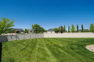 879 W Saddlebrook Dr, Kaysville, UT 84037 - Photo 8