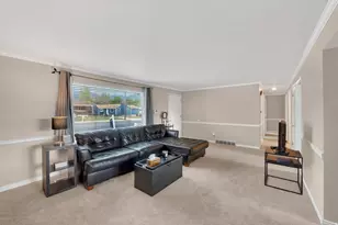 7670 S 1000 E, Midvale, UT 84047 - Photo 4