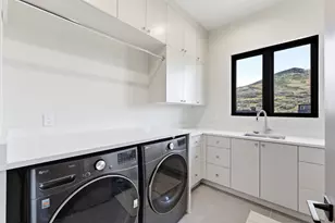 1577 W Skyridge Dr, Heber City, UT 84032 - Photo 96