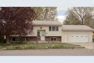 324 N 300 W, Vernal, UT 84078 - Photo 2