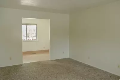 324 N 300 W, Vernal, UT 84078 - Photo 8