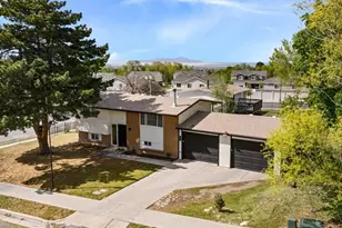 21 Quebec Cir, Tooele, UT 84074 - Photo 32