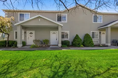 140 W Penny Ln, Logan, UT 84341 - Photo 2