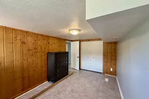 5597 S Hillside Dr E, Murray, UT 84107 - Photo 30