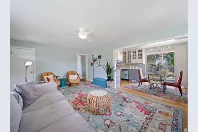 5597 S Hillside Dr E, Murray, UT 84107 - Photo 12