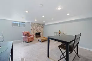 5597 S Hillside Dr E, Murray, UT 84107 - Photo 24