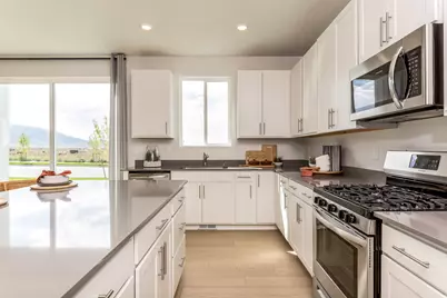 1441 S Savile Rd #190, Saratoga Springs, UT 84045 - Photo 4