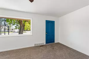 615 E 700 S, Springville, UT 84663 - Photo 12