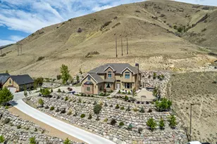 2543 E 700 S, Springville, UT 84663 - Photo 58