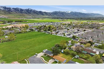 82 E 450 S, Smithfield, UT 84335 - Photo 42