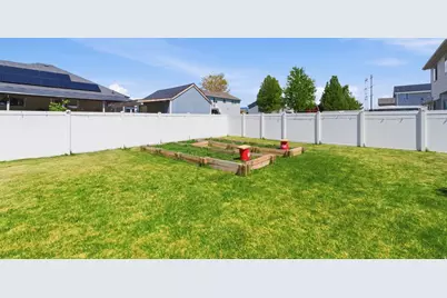 1684 W 350 N, West Point, UT 84015 - Photo 30