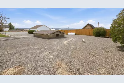 82 S 100 W, Lyman, UT 84749 - Photo 8