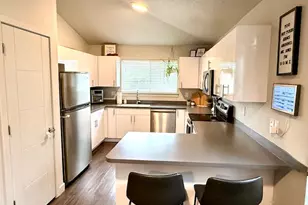 618 S 100 W, Springville, UT 84663 - Photo 2