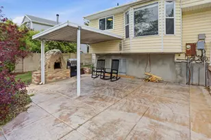 13575 S 2200 W, Riverton, UT 84065 - Photo 40