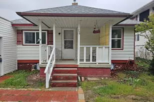 744 Royal St, Helper, UT 84526 - Photo 2