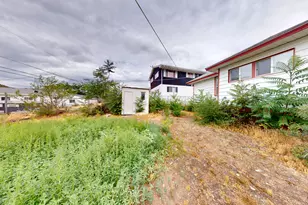744 Royal St, Helper, UT 84526 - Photo 34