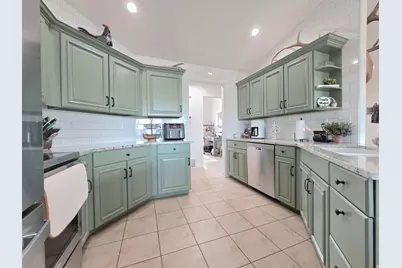 625 S 2400 W, Vernal, UT 84078 - Photo 8