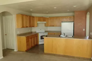 3192 Hunter Dawn Way, Salt Lake City, UT 84128 - Photo 4