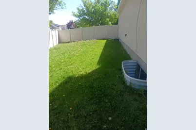 3192 Hunter Dawn Way, Salt Lake City, UT 84128 - Photo 20