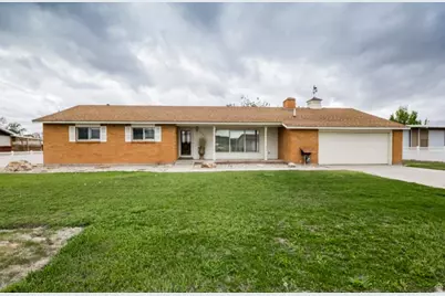 731 W 300 N, Vernal, UT 84078 - Photo 2