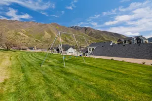 179 E Twin Holw Dr, Mapleton, UT 84664 - Photo 74