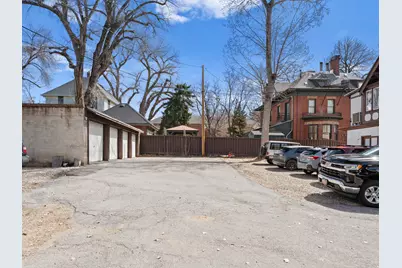 1127 E S Temple S, Salt Lake City, UT 84102 - Photo 10