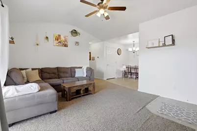8083 N Ridge Loop E #I- 9, Eagle Mountain, UT 84005 - Photo 6