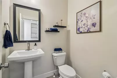 1374 E Primrose Ct N #106, Layton, UT 84040 - Photo 16