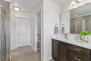 1374 E Primrose Ct N, Layton, UT 84040 - Photo 22