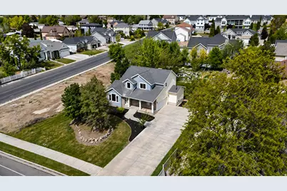 795 S Locust Ave, Pleasant Grove, UT 84062 - Photo 40