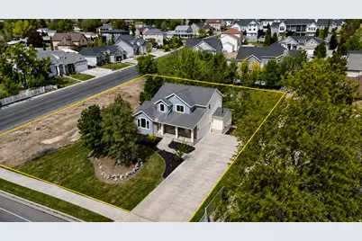 795 S Locust Ave, Pleasant Grove, UT 84062 - Photo 1
