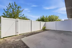 948 W Chelsea Ln N, North Salt Lake, UT 84054 - Photo 14