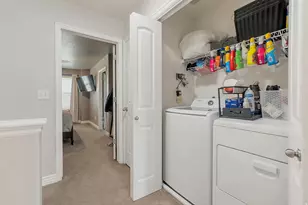 60 E Calbourne Ln S, Sandy, UT 84070 - Photo 6