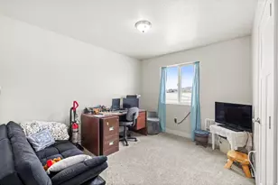 3476 N Covered Wagon Dr, Enoch, UT 84721 - Photo 18