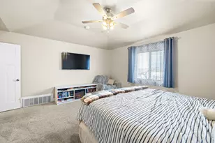 3476 N Covered Wagon Dr, Enoch, UT 84721 - Photo 14