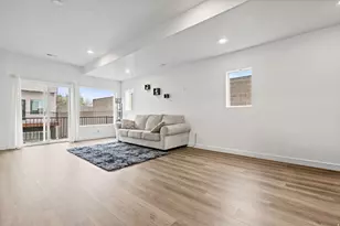 4577 W Pleasant Pne Ct, West Valley, UT 84120 - Photo 12