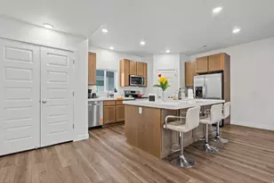 4577 W Pleasant Pne Ct, West Valley, UT 84120 - Photo 6