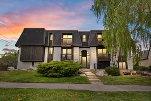 425 S 900 E, Salt Lake City, UT 84102 - Photo 2
