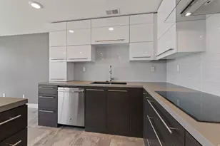 560 E South Temple St S, Salt Lake City, UT 84102 - Photo 8