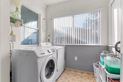 248 E 100 S, Tooele, UT 84074 - Photo 10