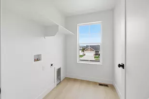 844 N 400 W, Logan, UT 84321 - Photo 32