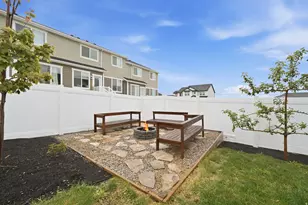 1274 W Sagehill Dr, Saratoga Springs, UT 84045 - Photo 30