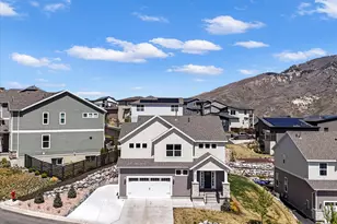 2357 E Glacial Peak Dr, Draper, UT 84020 - Photo 2