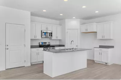 8227 W Sentinal Peak Dr, Magna, UT 84044 - Photo 12
