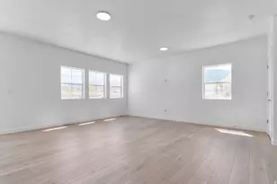 8227 W Sentinal Peak Dr, Magna, UT 84044 - Photo 10