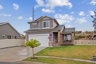 3123 S Deer Canyon Dr, Saratoga Springs, UT 84045 - Photo 2