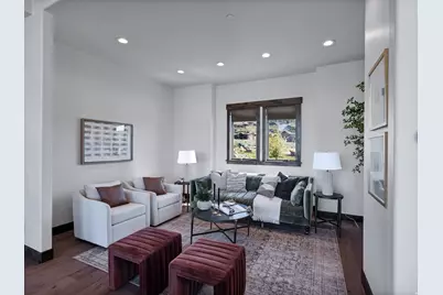 1075 N Oquirrh Dr, Heber City, UT 84032 - Photo 18