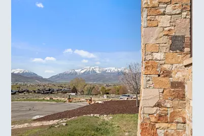 1075 N Oquirrh Dr, Heber City, UT 84032 - Photo 40