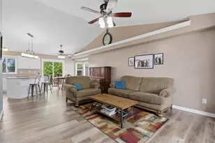 1189 N 750 W, Clinton, UT 84015 - Photo 2